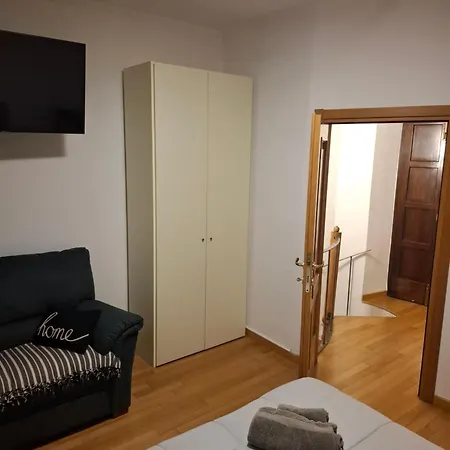 Casa Al Torchio Apartment *
